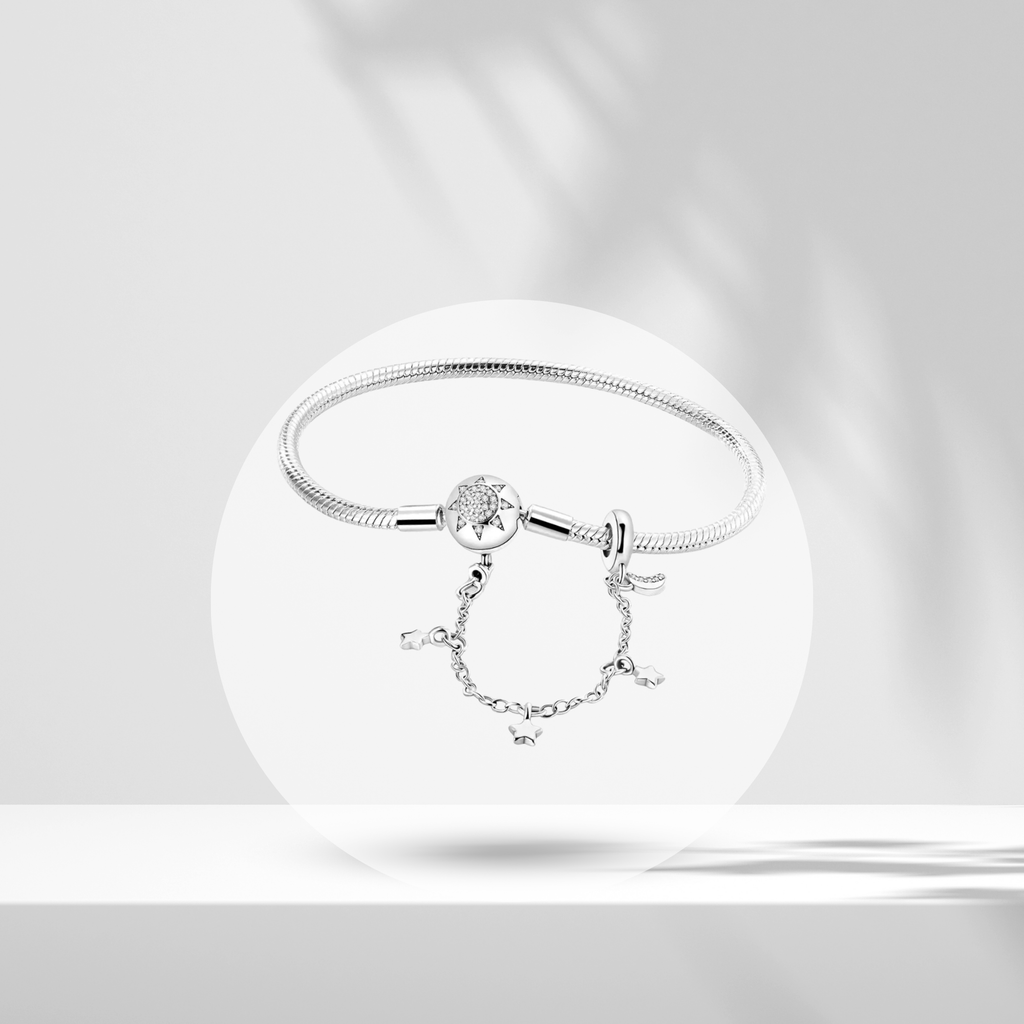 Pulsera Sol y Estrellas con Cadena de Seguridad en Plata de Ley 925 - Vijuvera